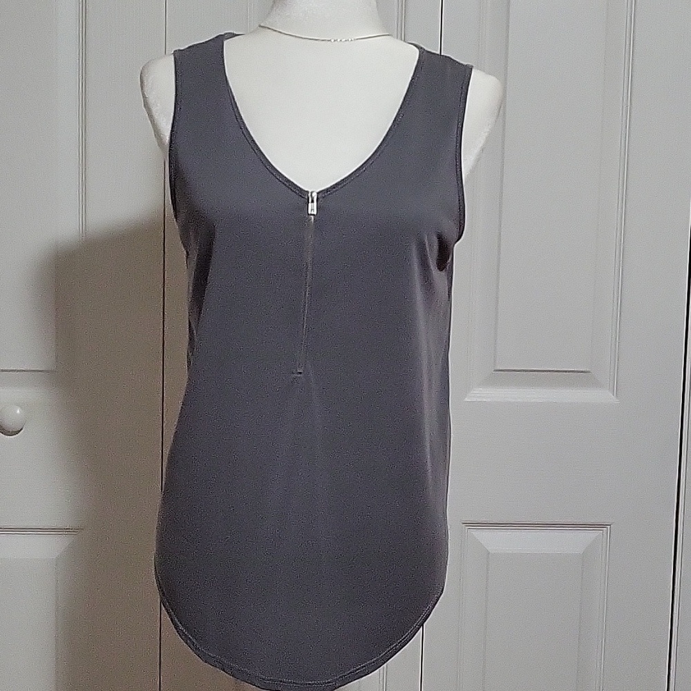 Green Envelope Gray Zip Detail V-Neck Sleeveless Tank - Size S